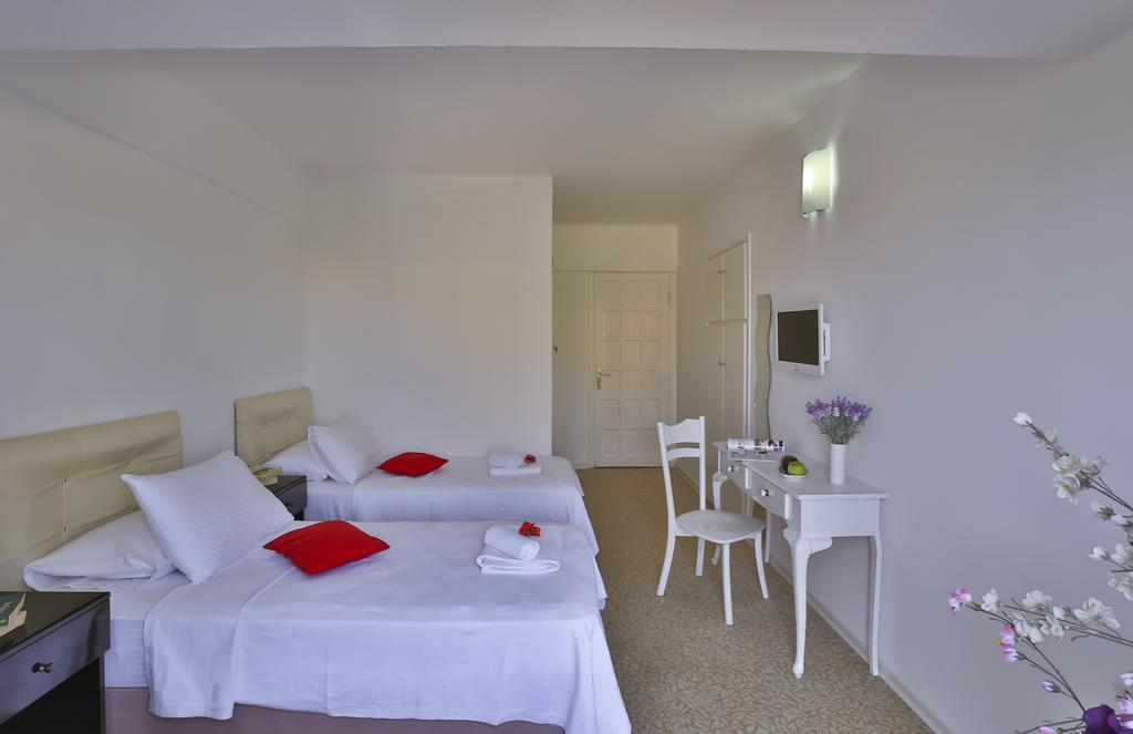 Kiraz Butik Hotel Alaçatı Extérieur photo
